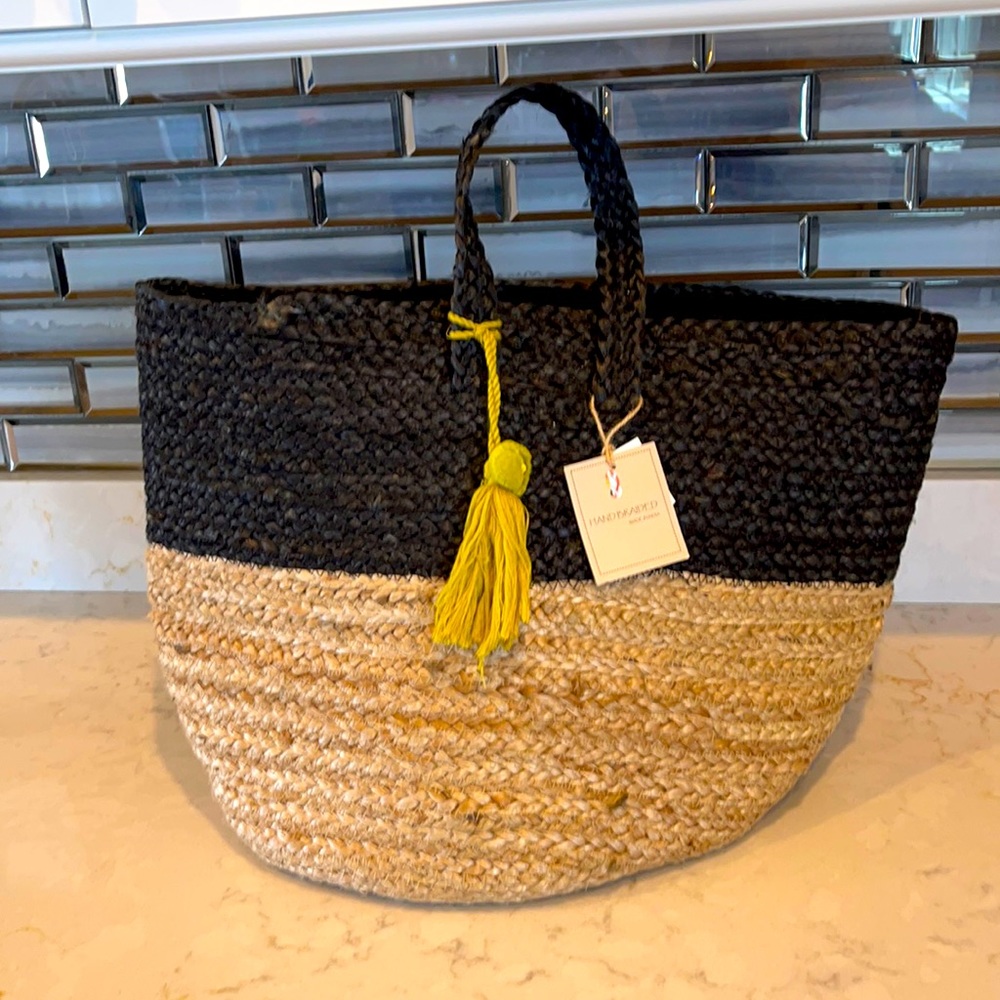 Hand braided block tone tote / Handbag